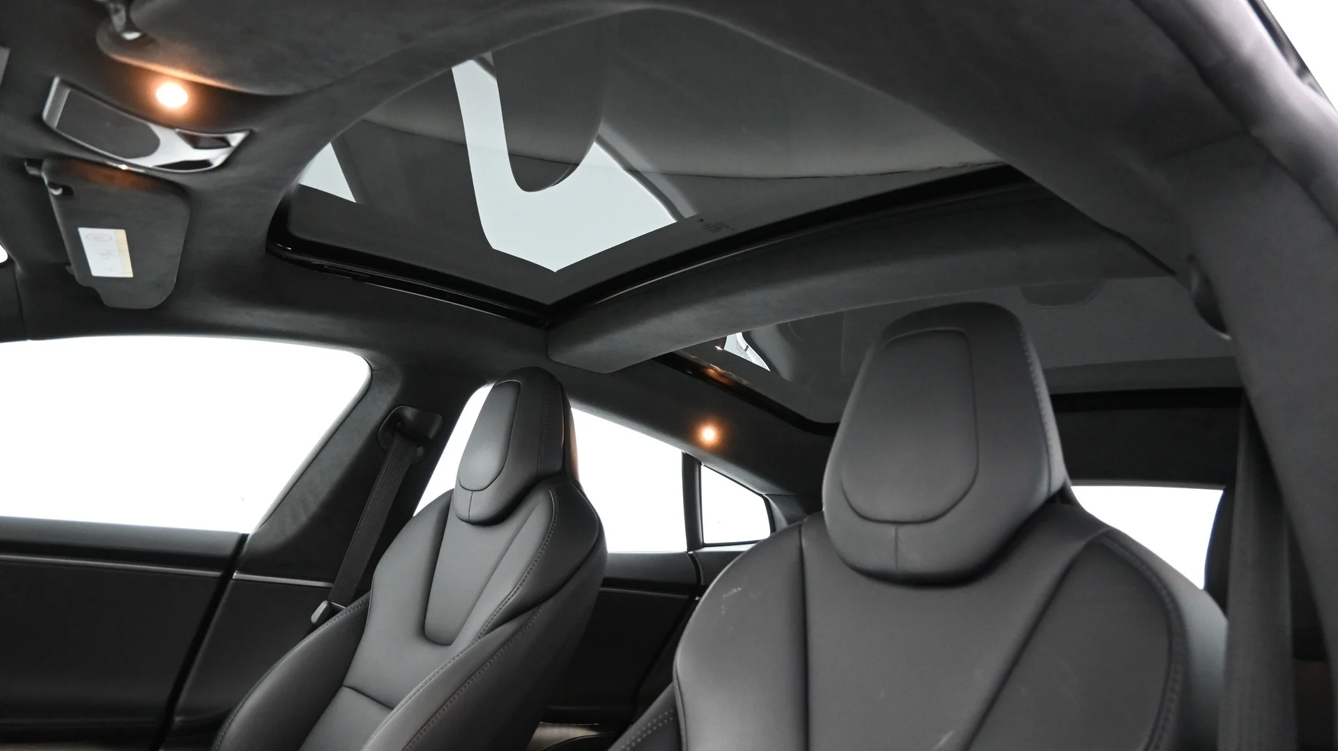Car Image - 2LaQDA4B7x5iVda5dZL6kM