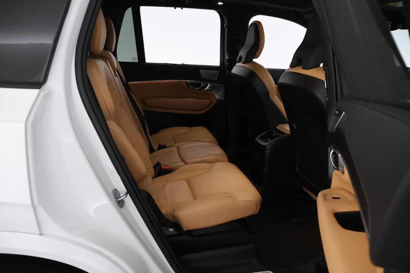 Car Image - GWCcS5BVu1UD7iGJnrbja
