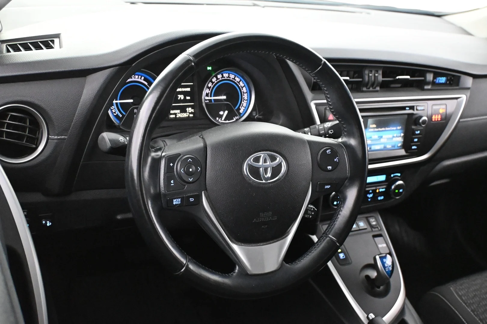 Car Image - aYVDmJwjyIz2nexsl9H5d