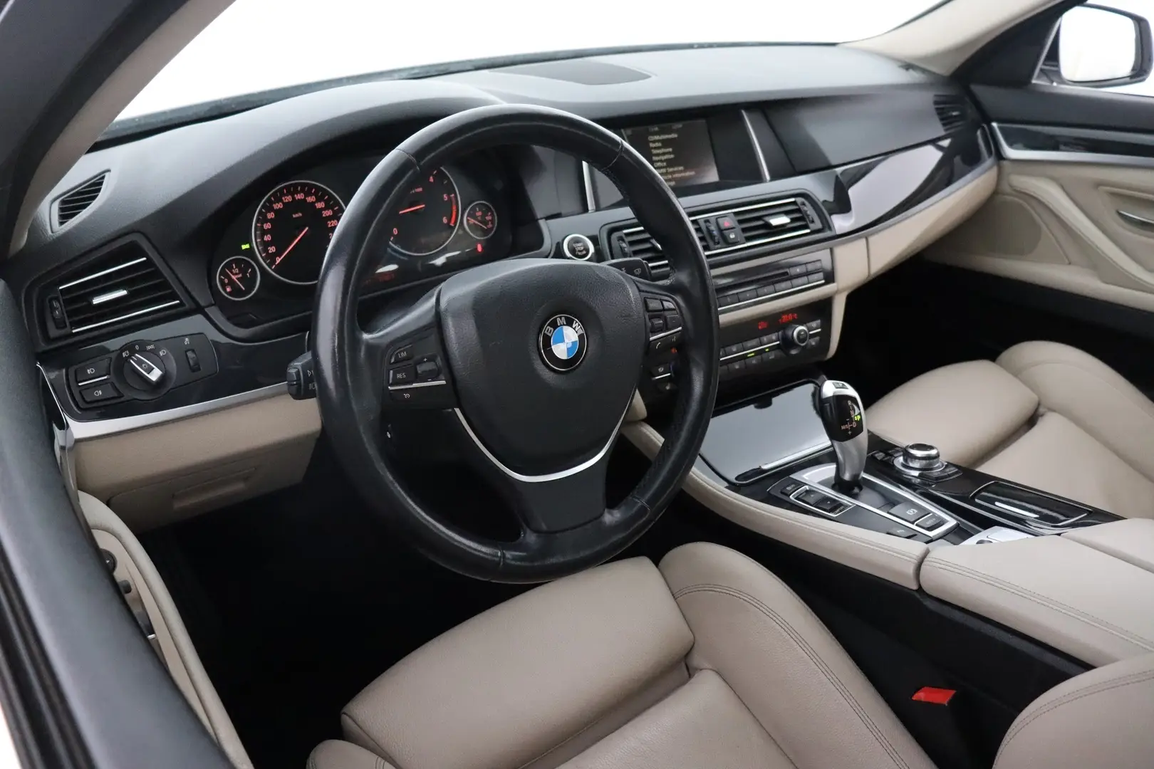 Car Image - 28uMtyV2FQ9cKmmyrpkDWP