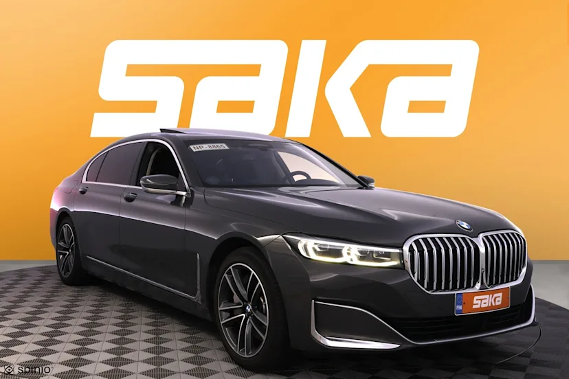 BMW 745