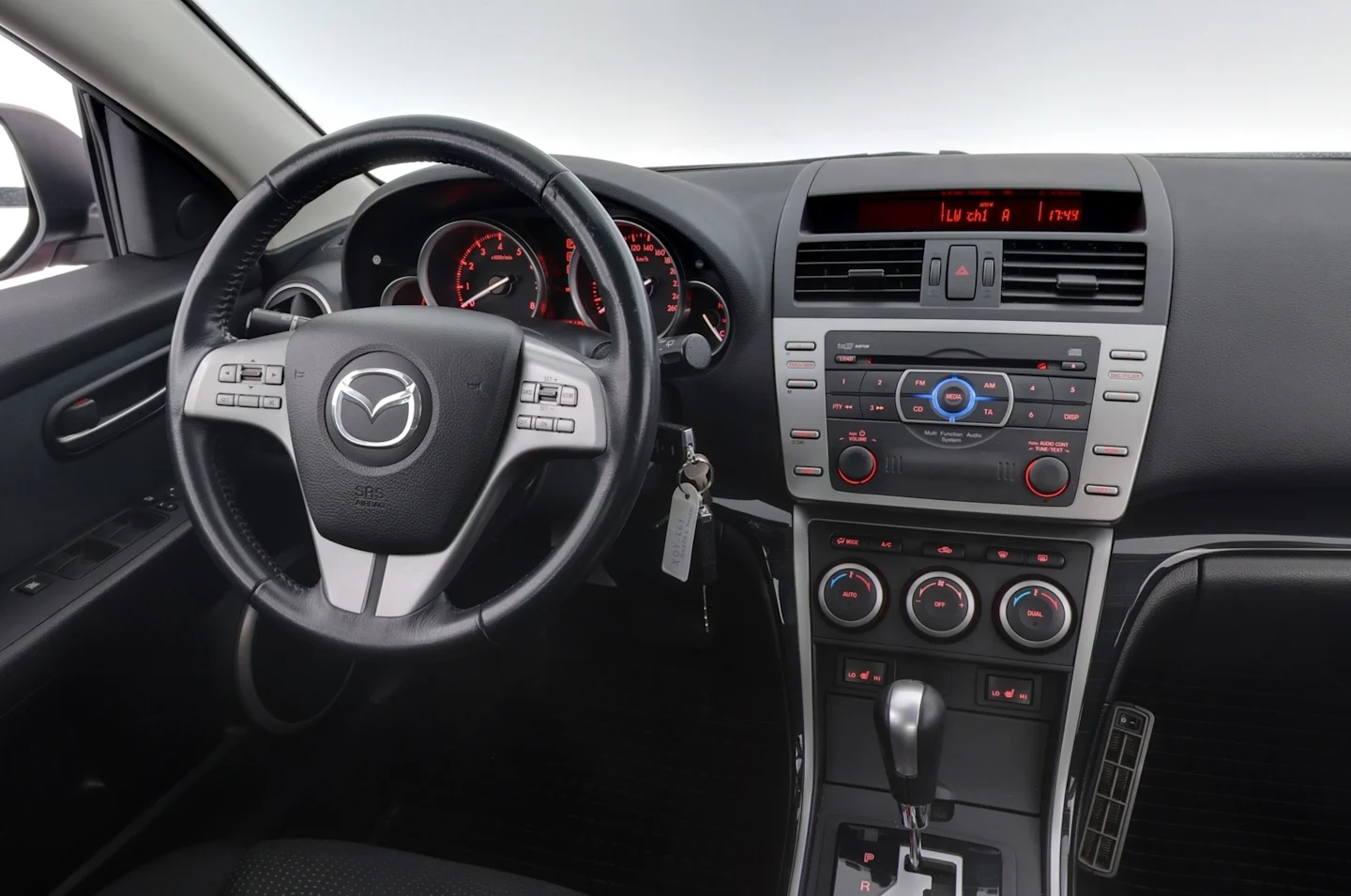 Car Image - 2fDMDo0DqeUfq2lViGBzrX