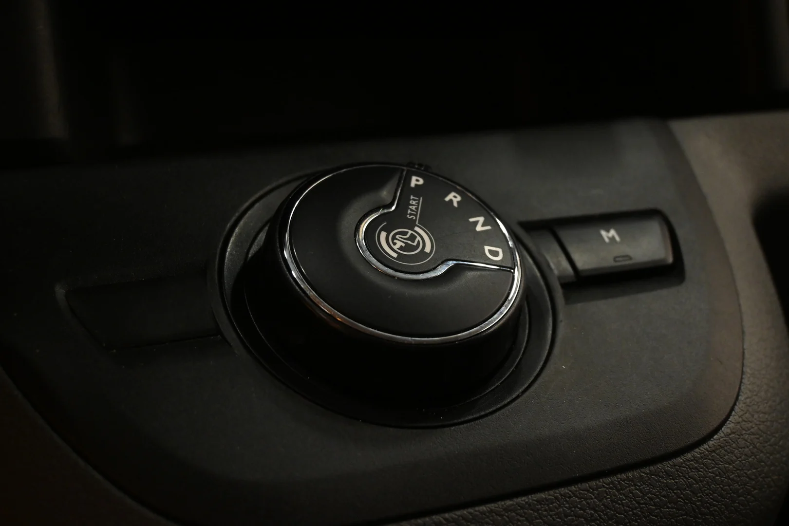 Car Image - 6zmQGamAgegozvooBoWmKX