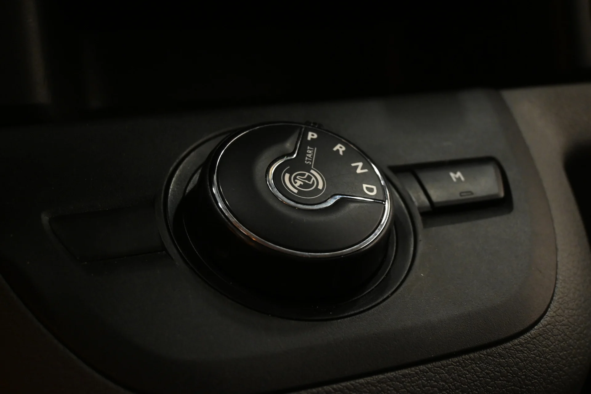 Car Image - 6zmQGamAgegozvooBoWmKX