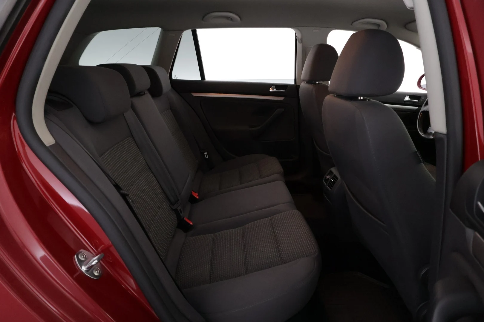 Car Image - 6mjSgF1RoVs2I5S1SaOB8C