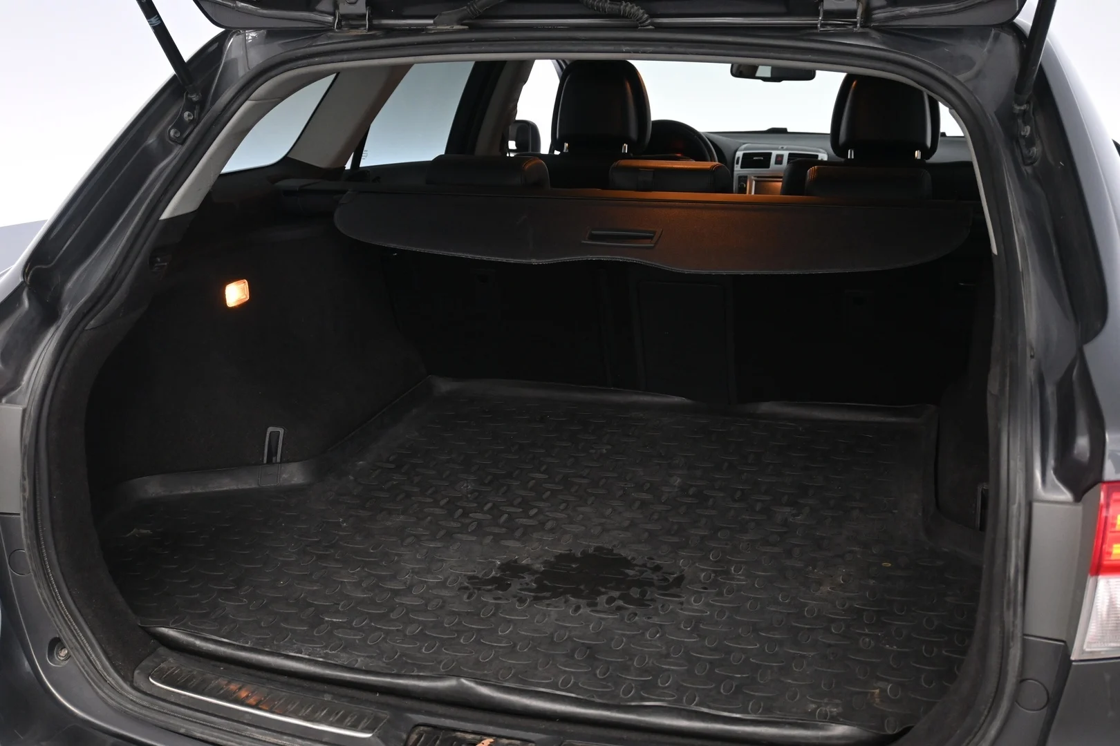 Car Image - 4vi1CxYAZ2D1GC4u1LtX85