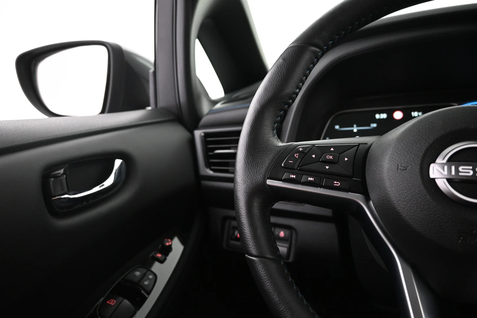 Car Image - gGMsWU4B3iZByT3f7Poyj