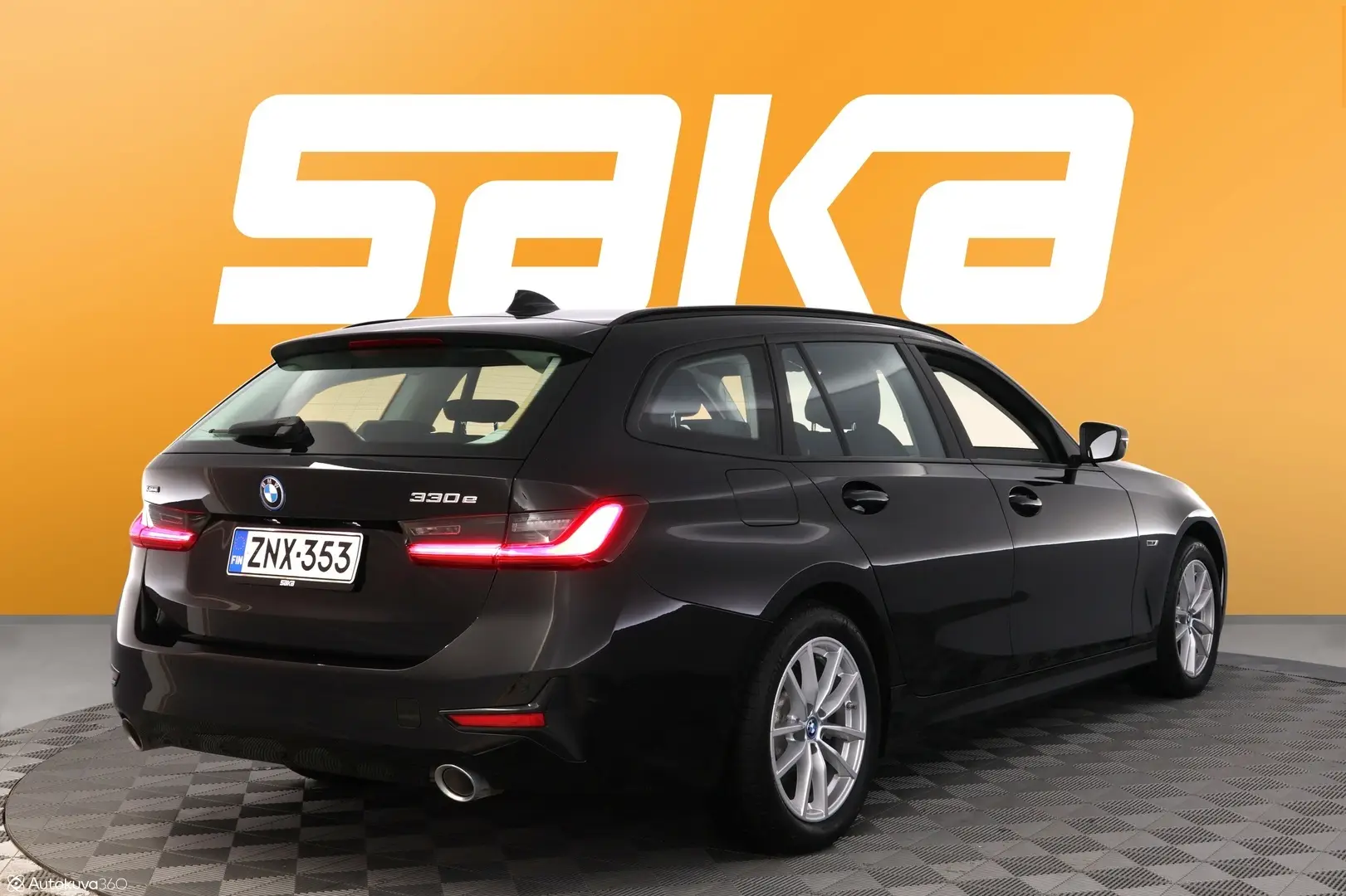 Car Image - 5c42CAoBa8lWlVfhPDl3wY