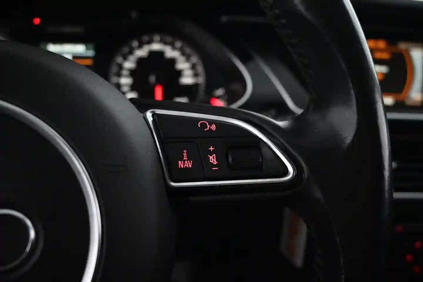 Car Image - 6kpfvQDEKedfsMrn5d0Ei0