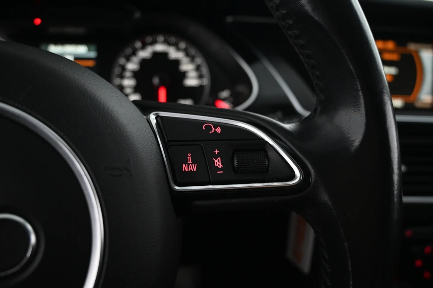 Car Image - 6kpfvQDEKedfsMrn5d0Ei0