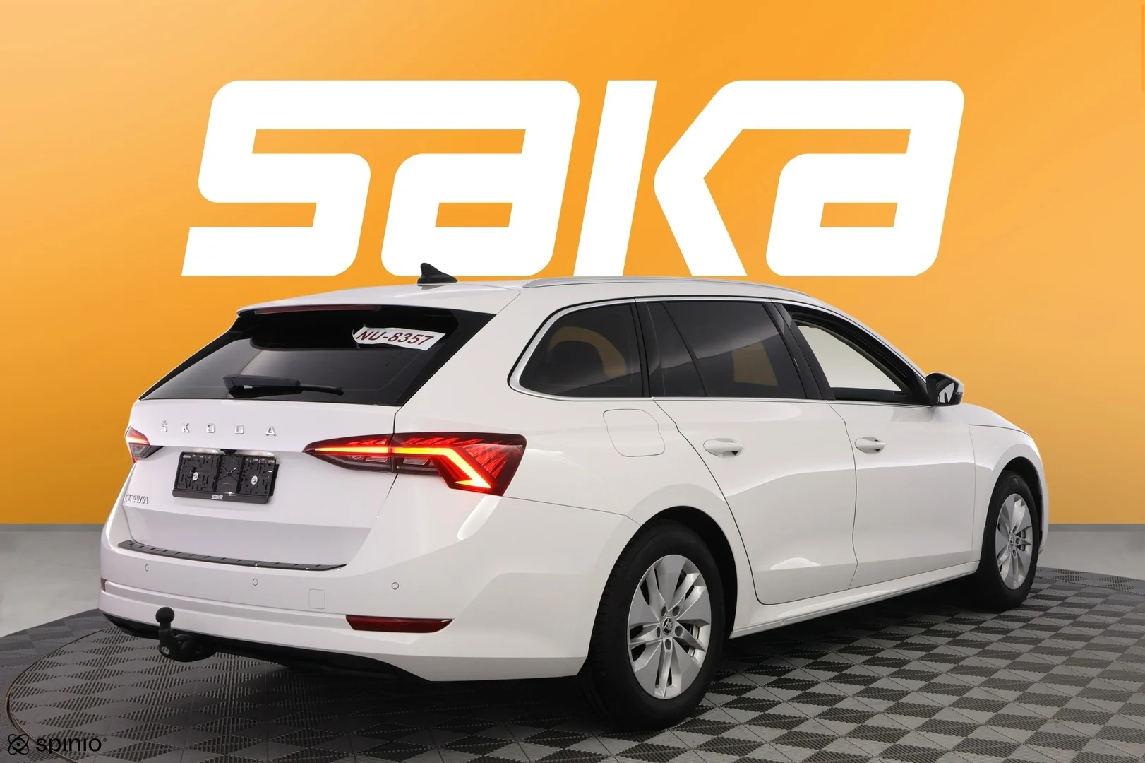 Car Image - hJu0WUsL6V9Z5ztRNths4