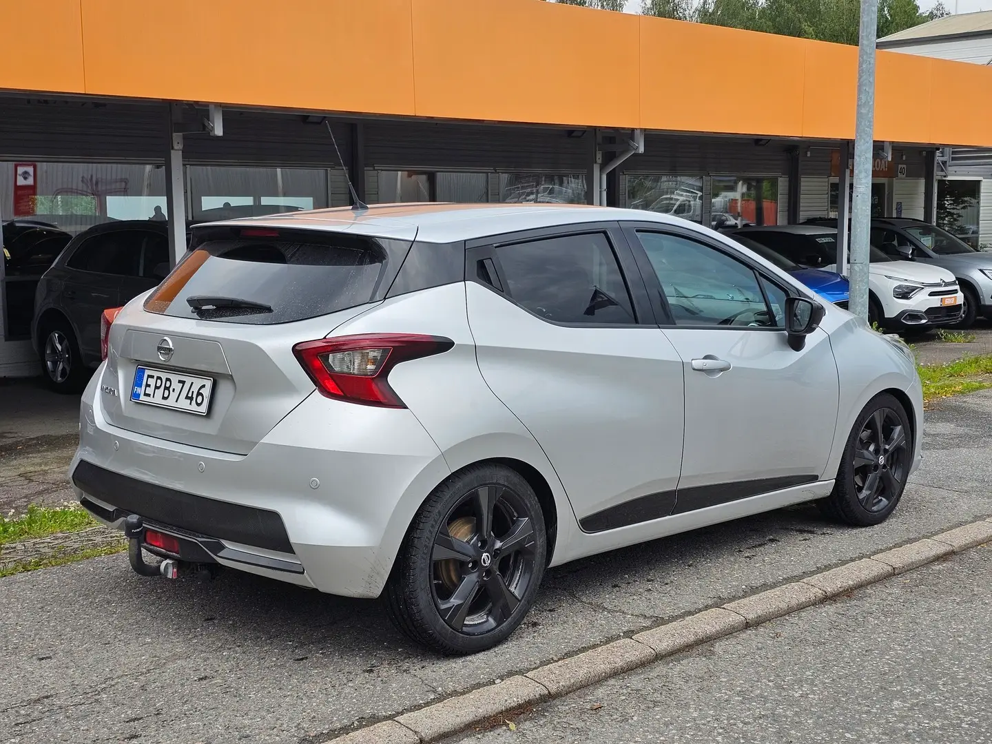 Car Image - 69BDIVJZiUCCIbjfptq7mb