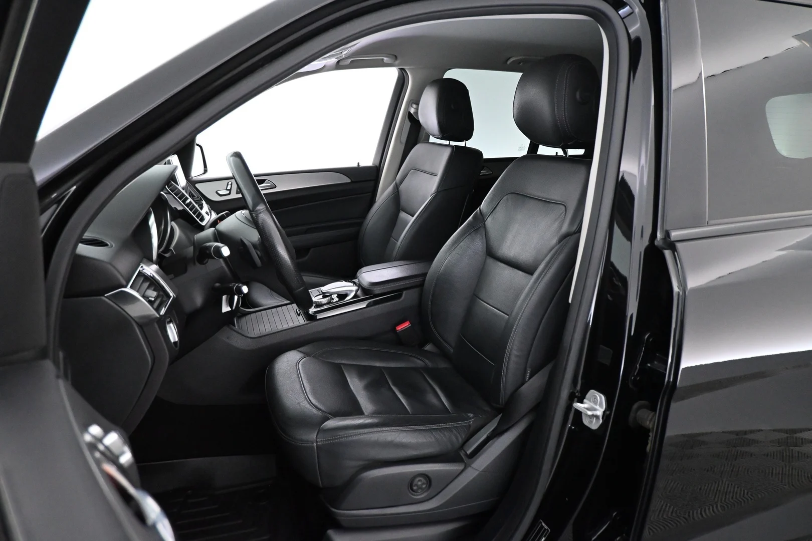 Car Image - 4JqYAssSx9zWqqv90FhY5Y