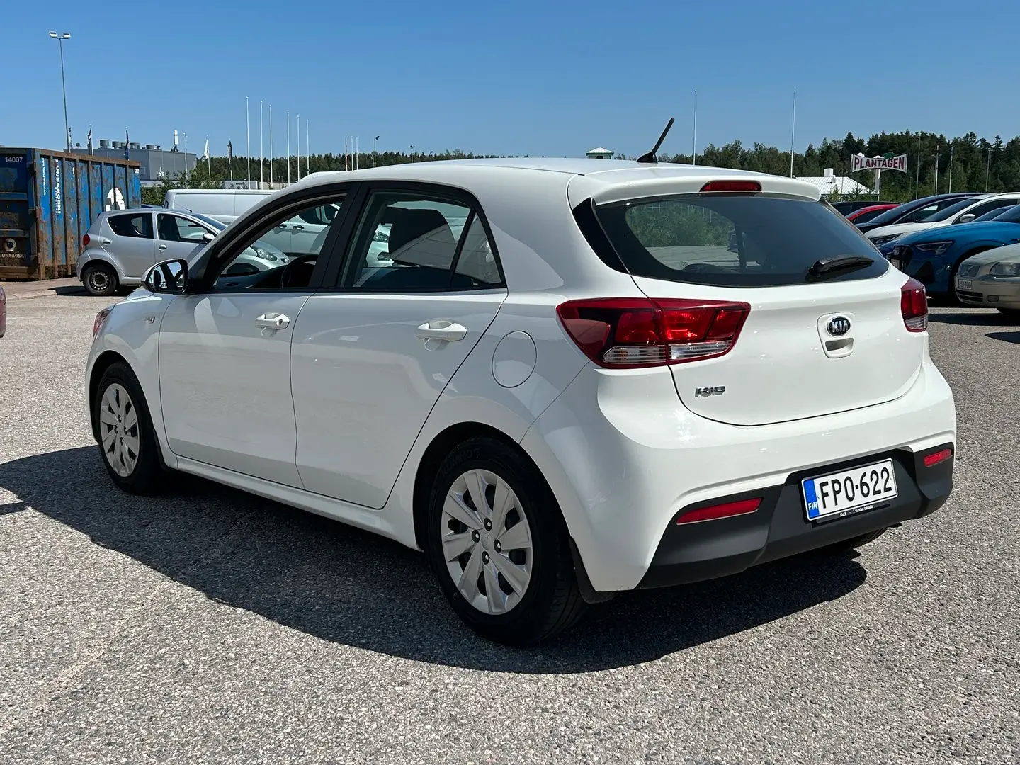 Car Image - 1KX9y2N3UJFC2syDQZauQo