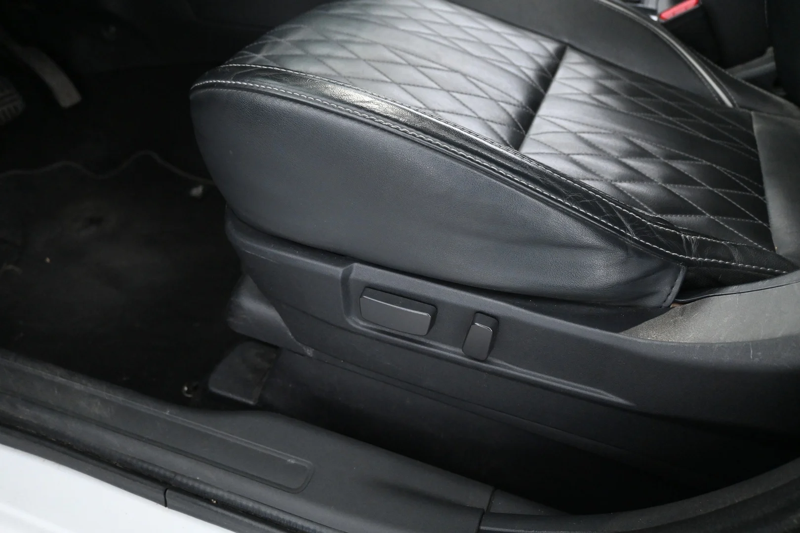 Car Image - 1pyWyhTS37gQGFjWSPQsJX