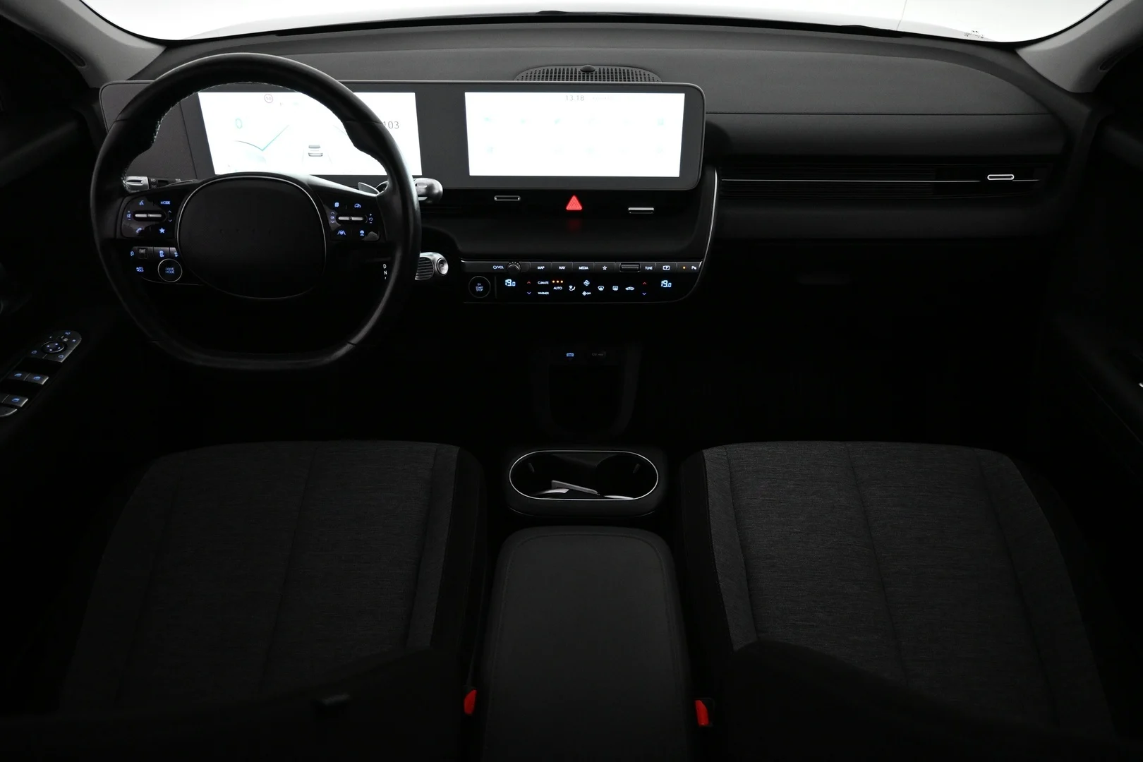 Car Image - 31eEivaXO2BBf3rYcwBxC6