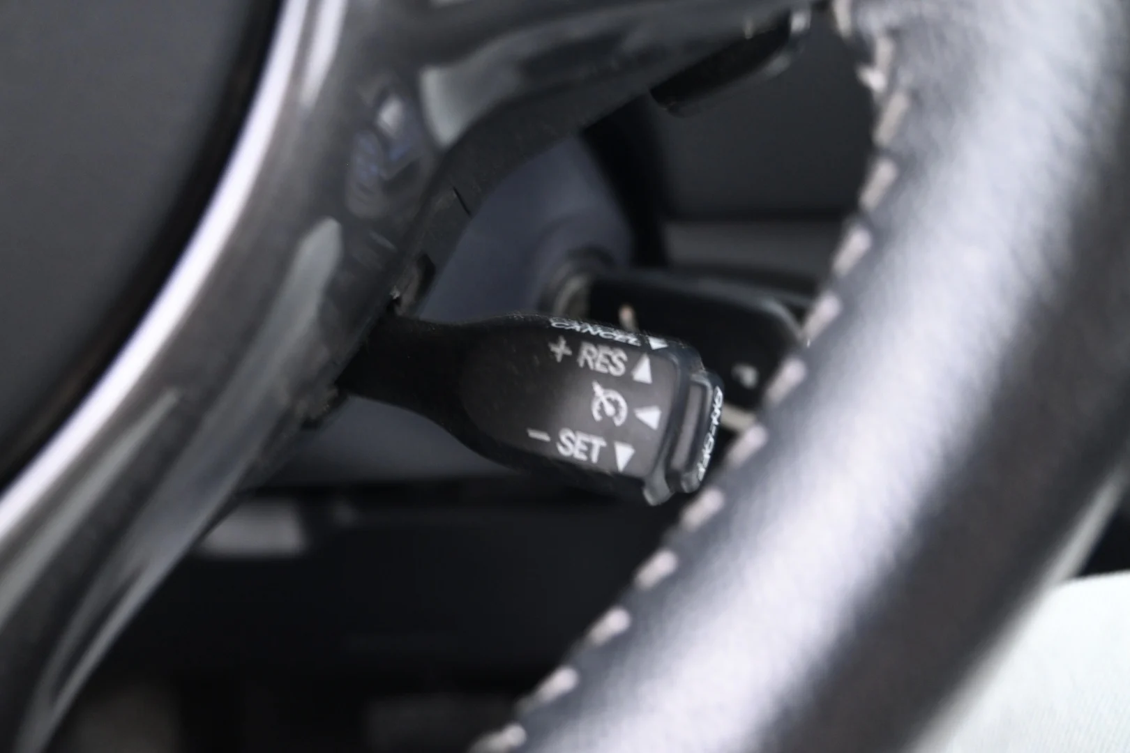 Car Image - 1efoTCRAEaTy5vCrv07D0x