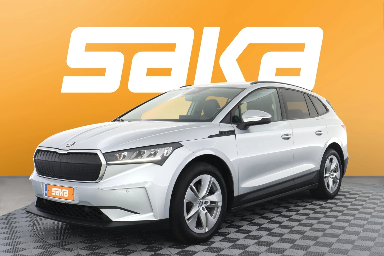 Car Image - 7LaaN7DULP6uxBNHshgSAl