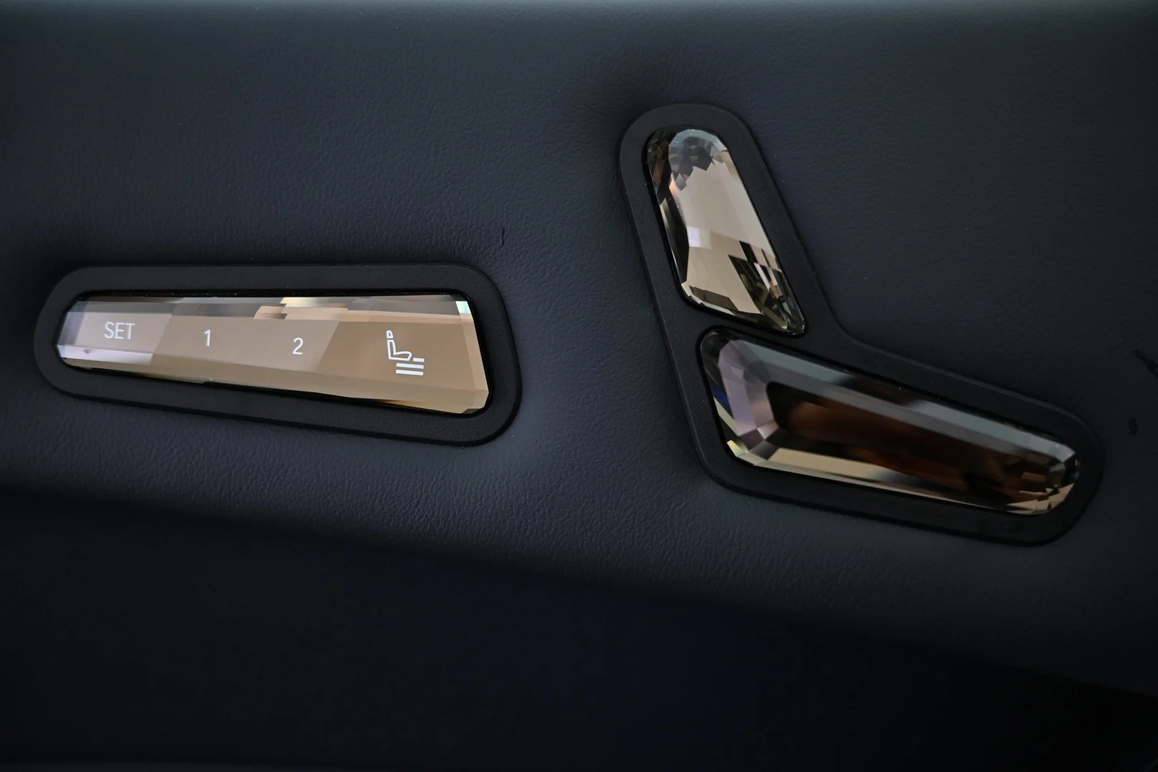 Car Image - 53Qrs6mmobI5i3ajoAOTWN