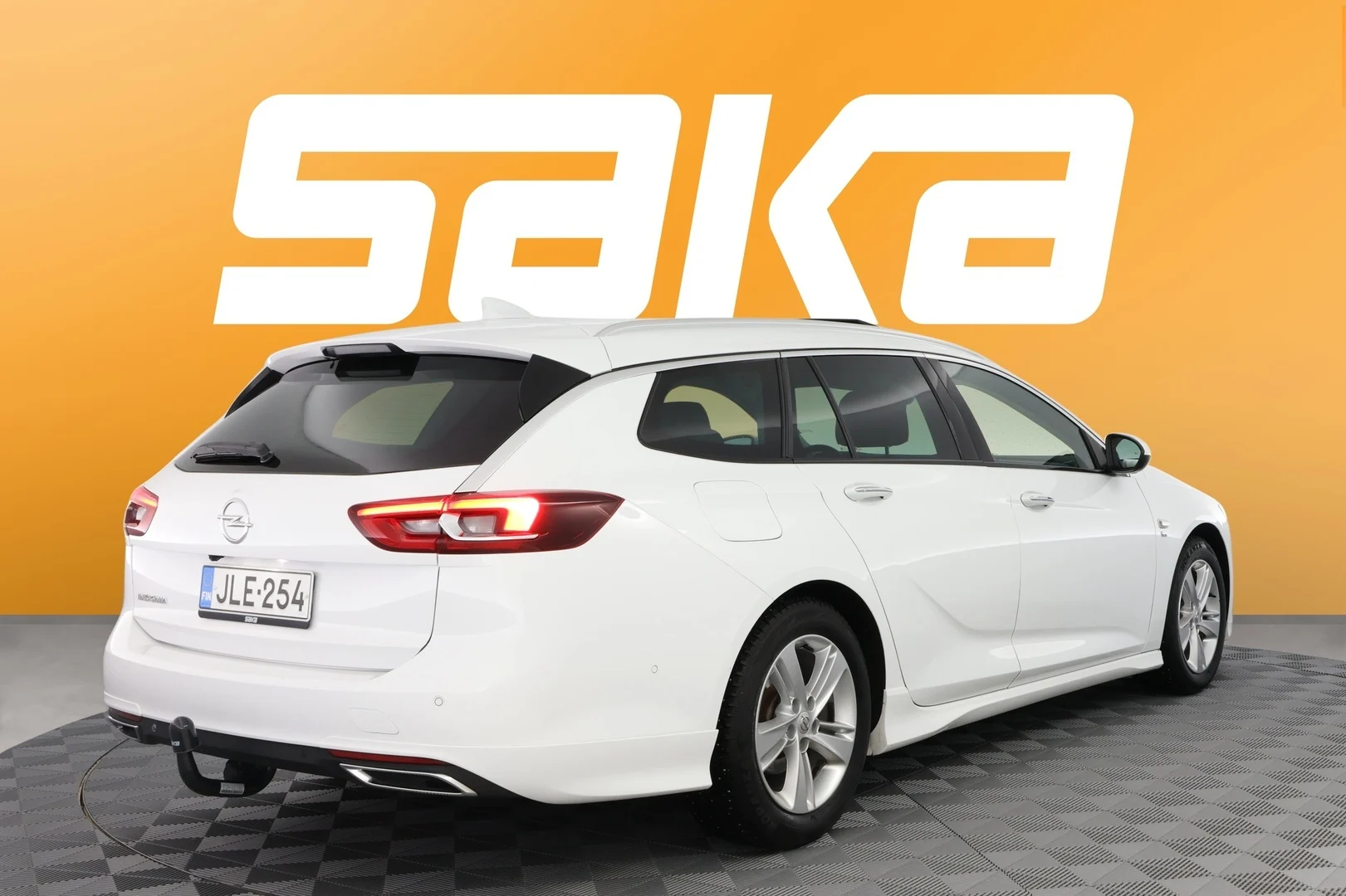 Car Image - 32XrjrrLno3xYp6ljFl9pZ