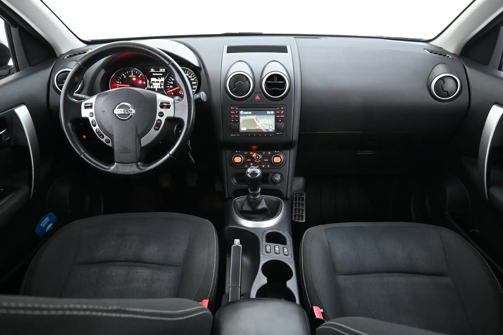 Car Image - 2thabxnbaVmriQvTYjbE8w