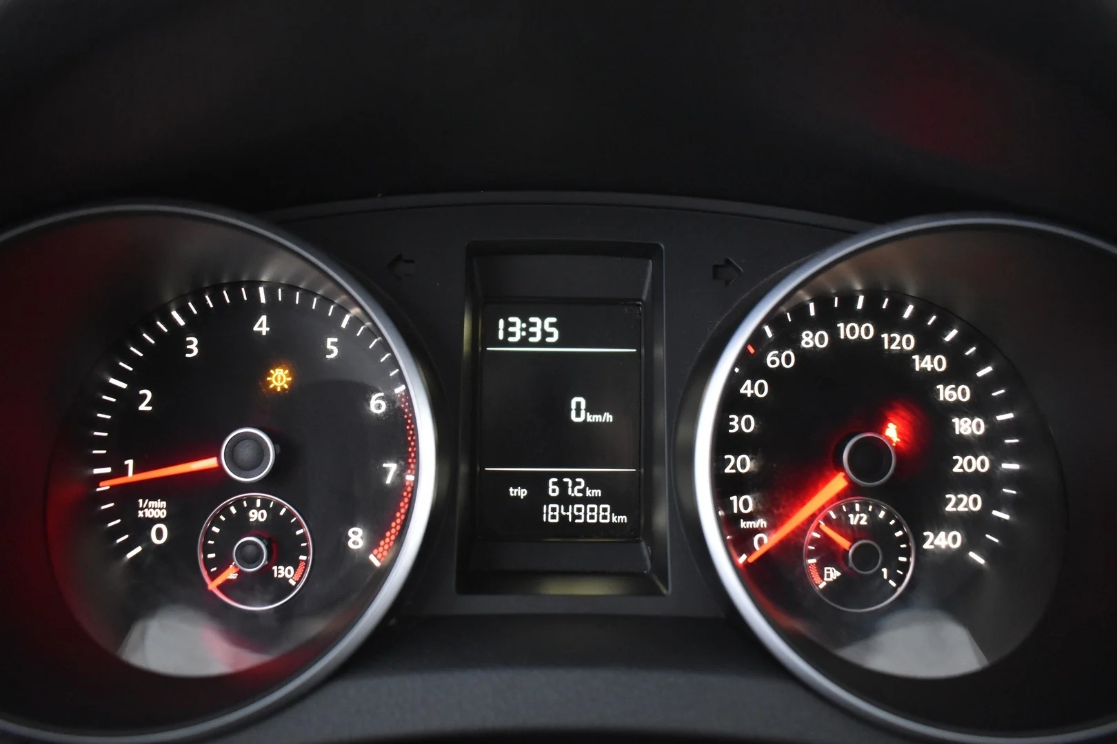 Car Image - 6Z1PQNSOHinvNBGy5Jsa4F