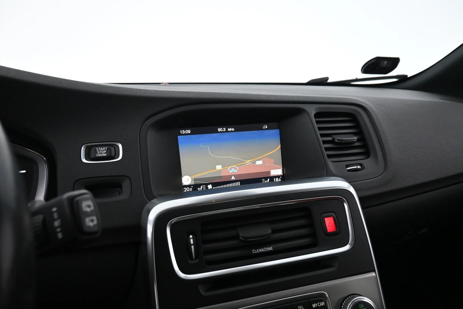Car Image - 1PFg1fOTlp9Dygn1AxzQhv