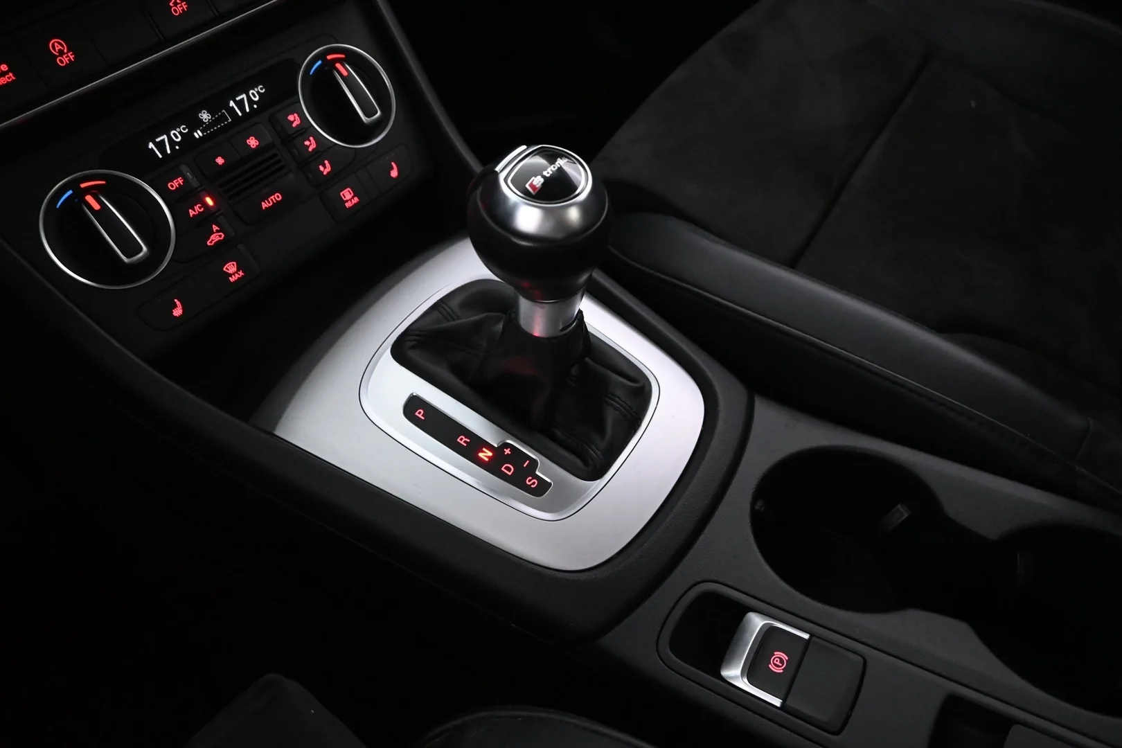 Car Image - 6KlK4TOLVBEYKd12w4mSz1