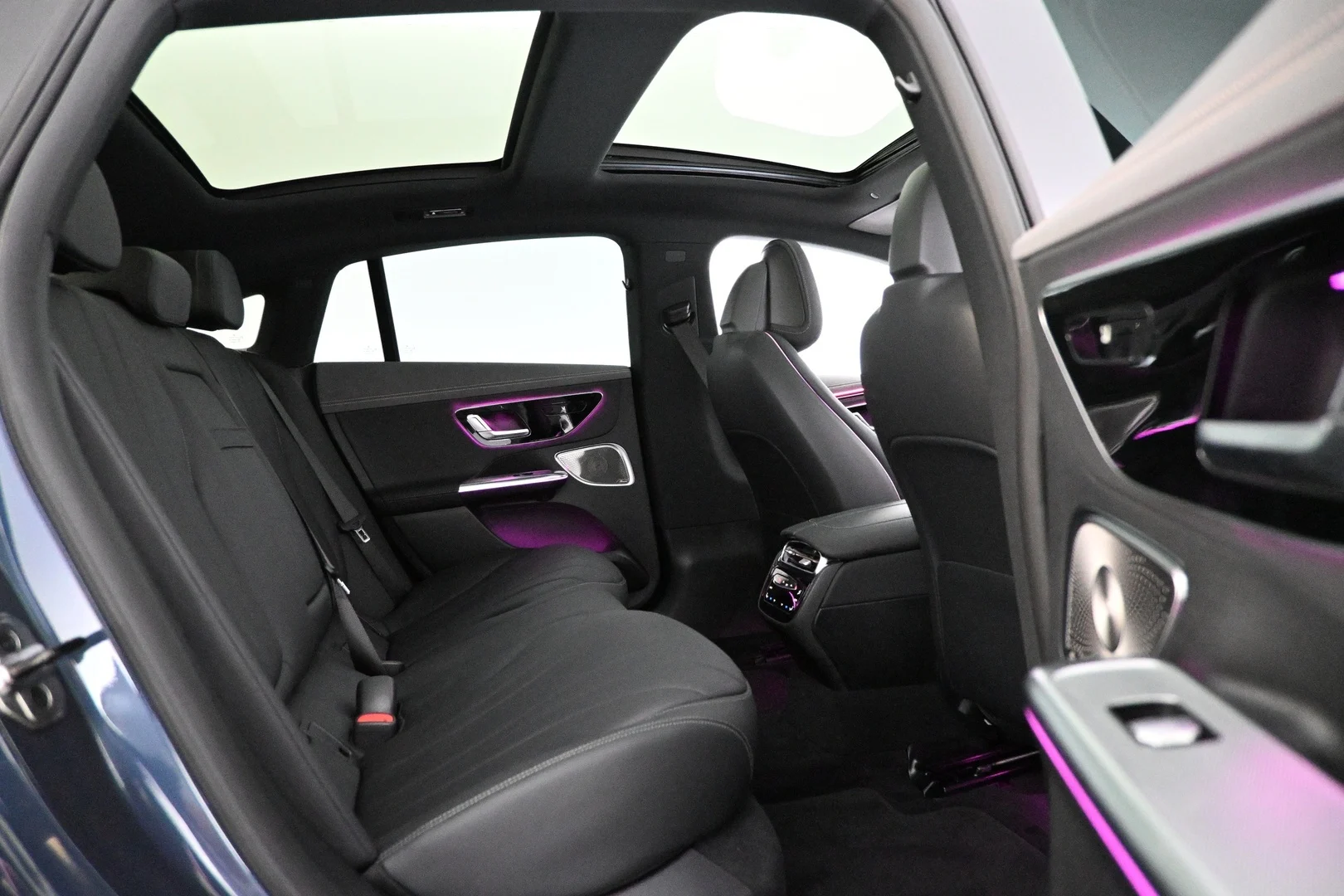 Car Image - 2n6ew5eEnnoxArxv4PQDbz