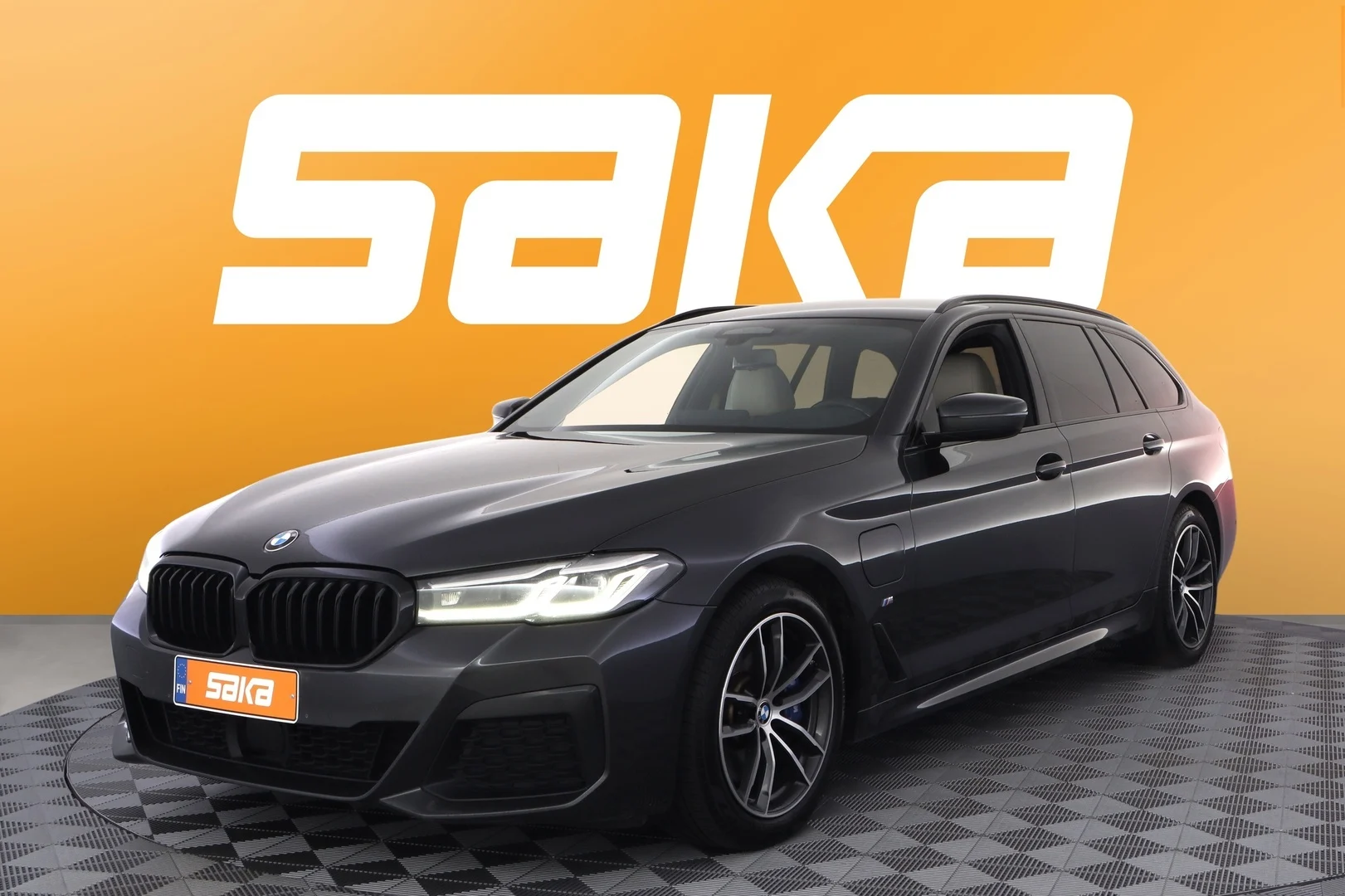 Car Image - 1hX1yc31TZU4juICgdKA6y