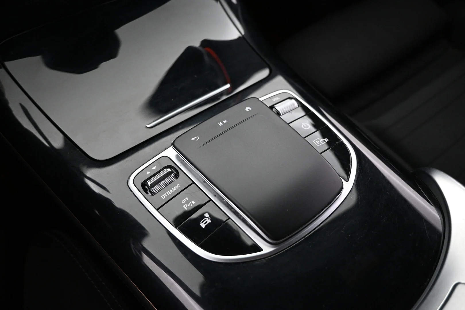 Car Image - 1rVbxTNUEjTBgsxqZ1nUWX