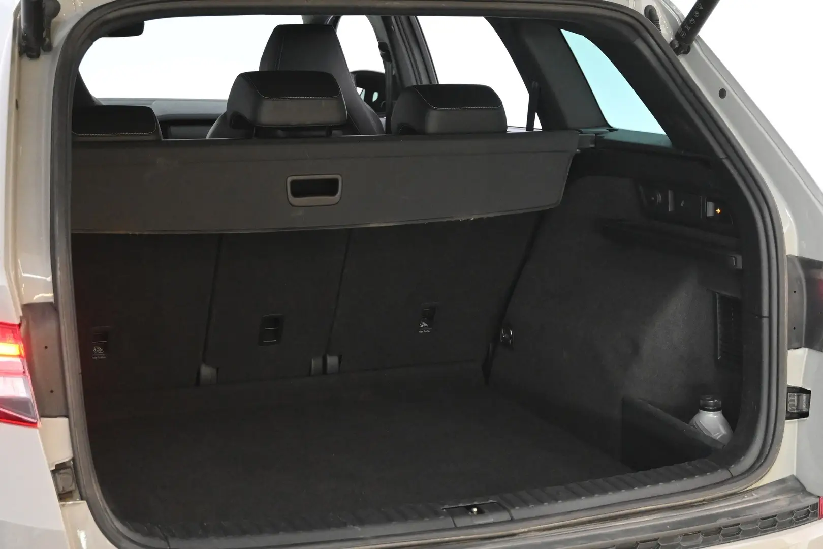 Car Image - 7kjUt2NC4uEfZcjCPu6rhK