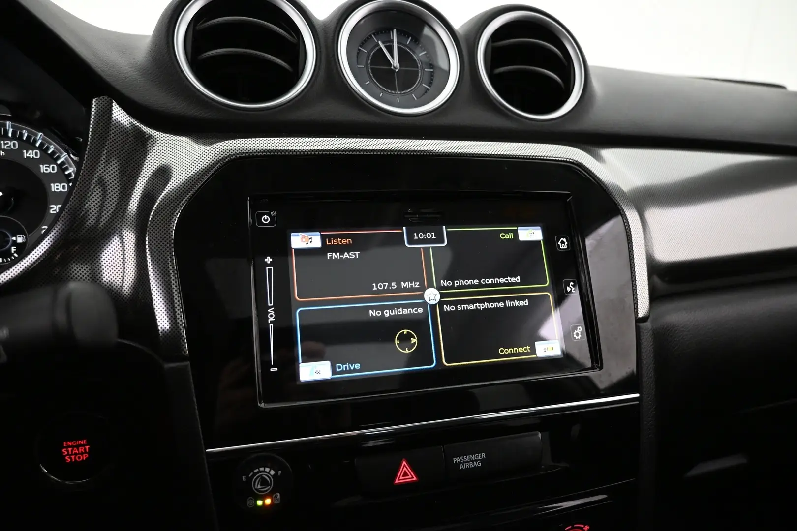 Car Image - 393NHazMXLg35TceCa4sGV