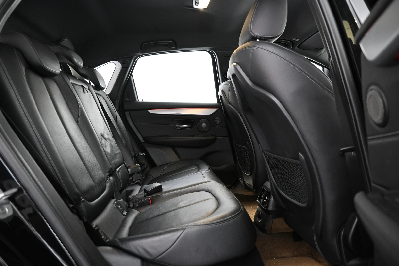 Car Image - 4Si5N5Ho9GM0CQmPfHDTv2