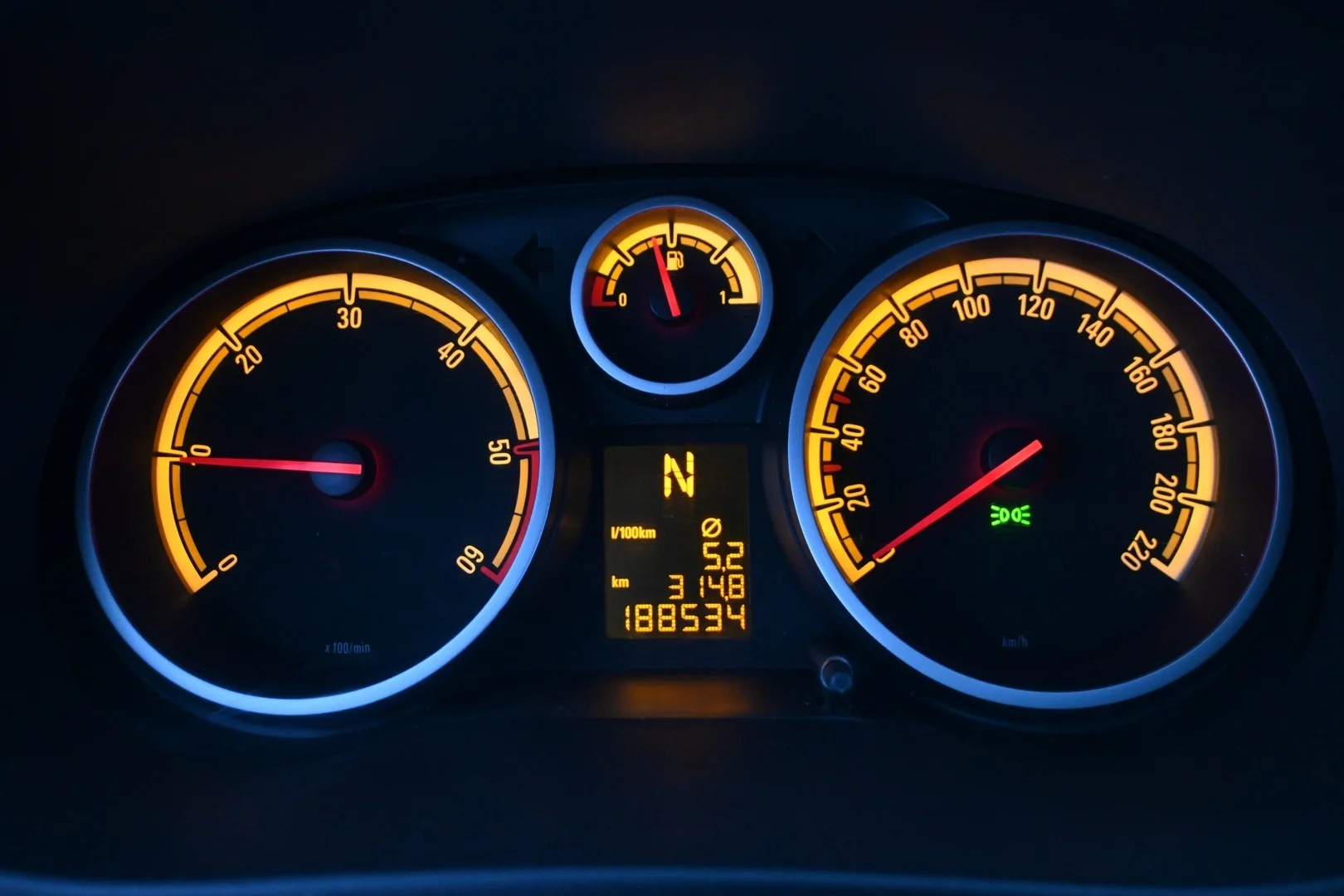 Car Image - 77W4pgDR2QLk4tqT1Q7qpv