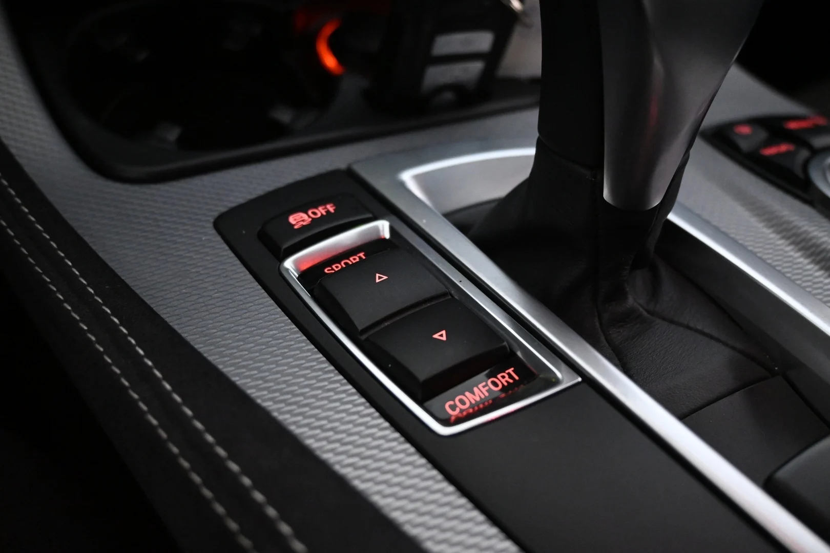 Car Image - 3Yel3771AMqvYGomlSbYbY