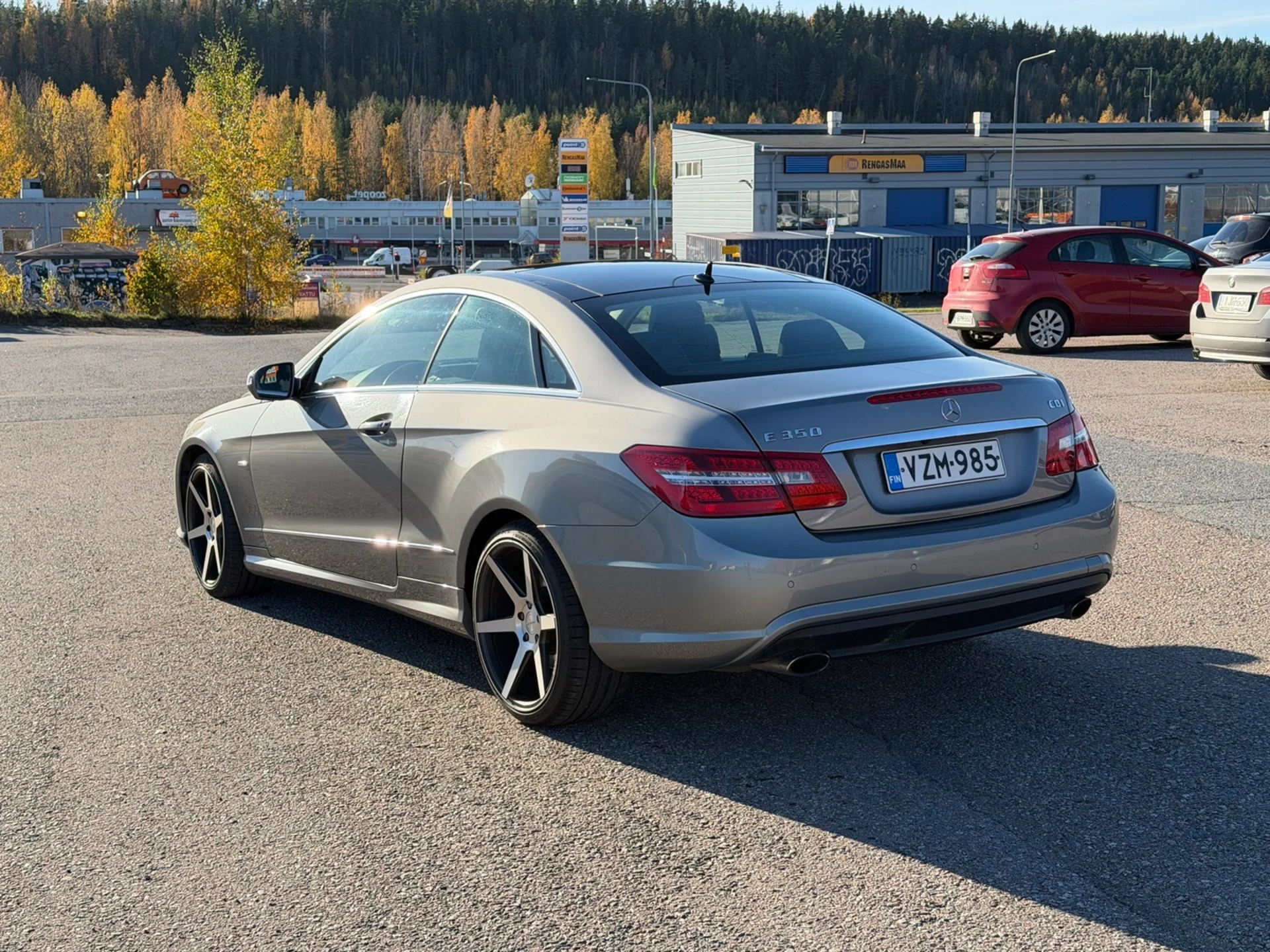 Car Image - 6vI584PeA1czCEHIpc93QF