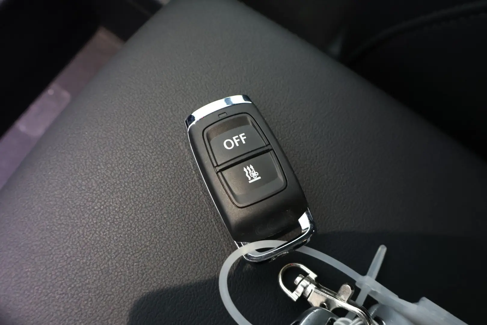 Car Image - 5agz1NQNAVNbrK7OIWNjzt