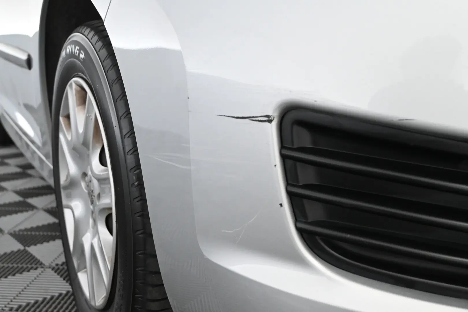 Car Image - 4YhIM3jfJrkYlq1GFWMejK
