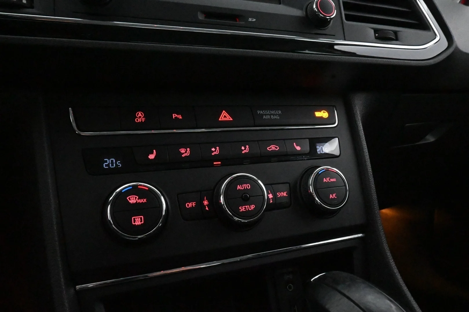 Car Image - 3taOnpiPsMta6NmBdwB9eW