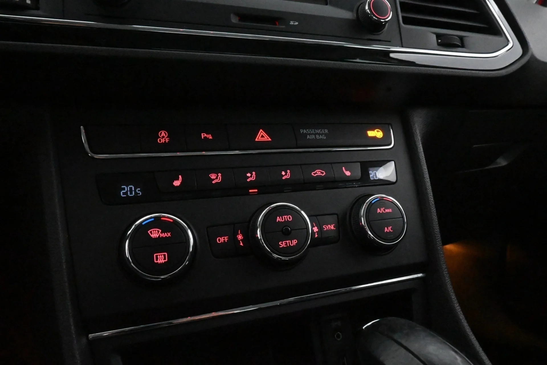 Car Image - 3taOnpiPsMta6NmBdwB9eW