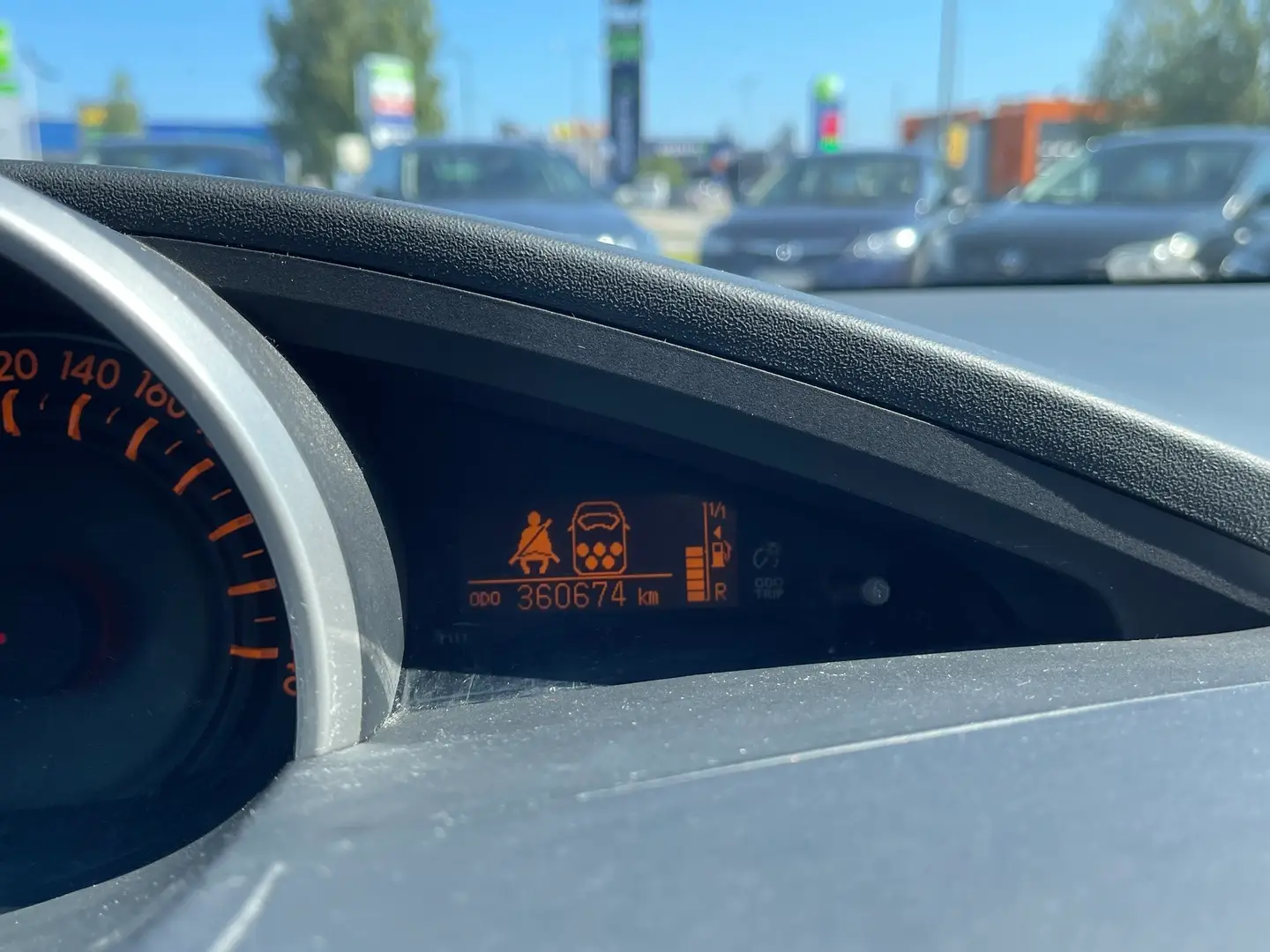 Car Image - 5uR3LrhhRzC05Dh30cB98J