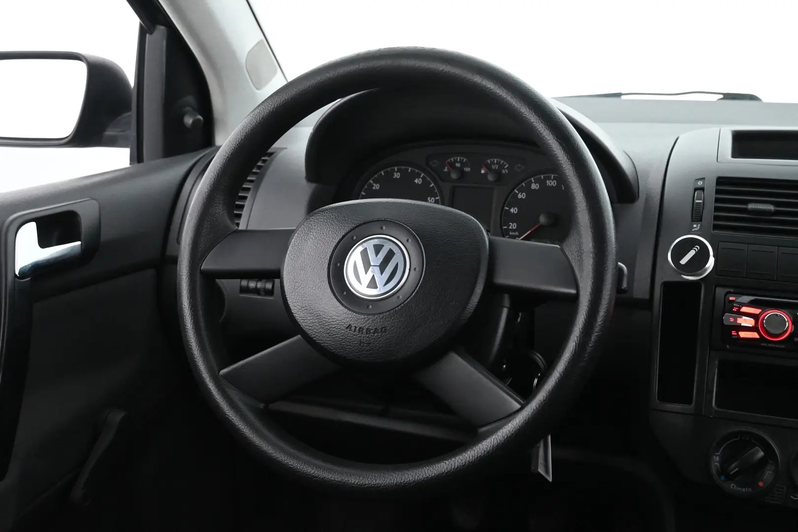 Car Image - 5aeo0Sh6CXtKfhrSkGbOzJ