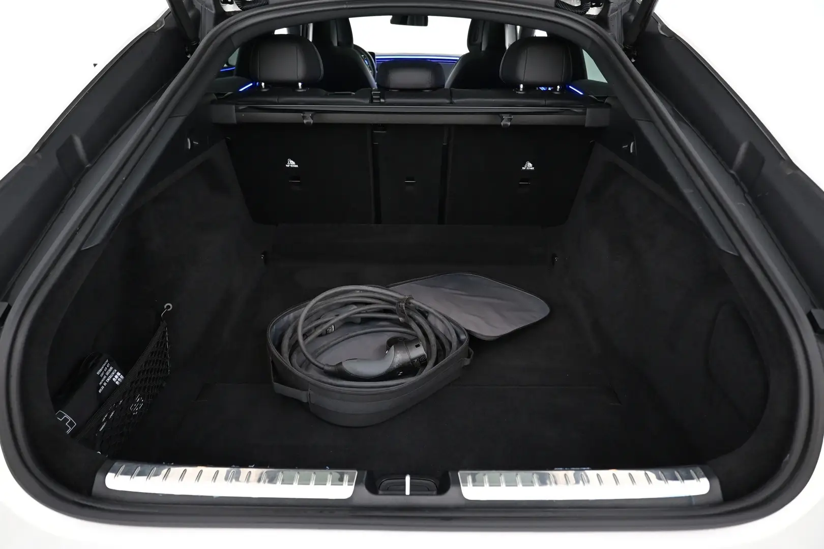 Car Image - 6afQIfPtVnn6aPHsQJ5lnu