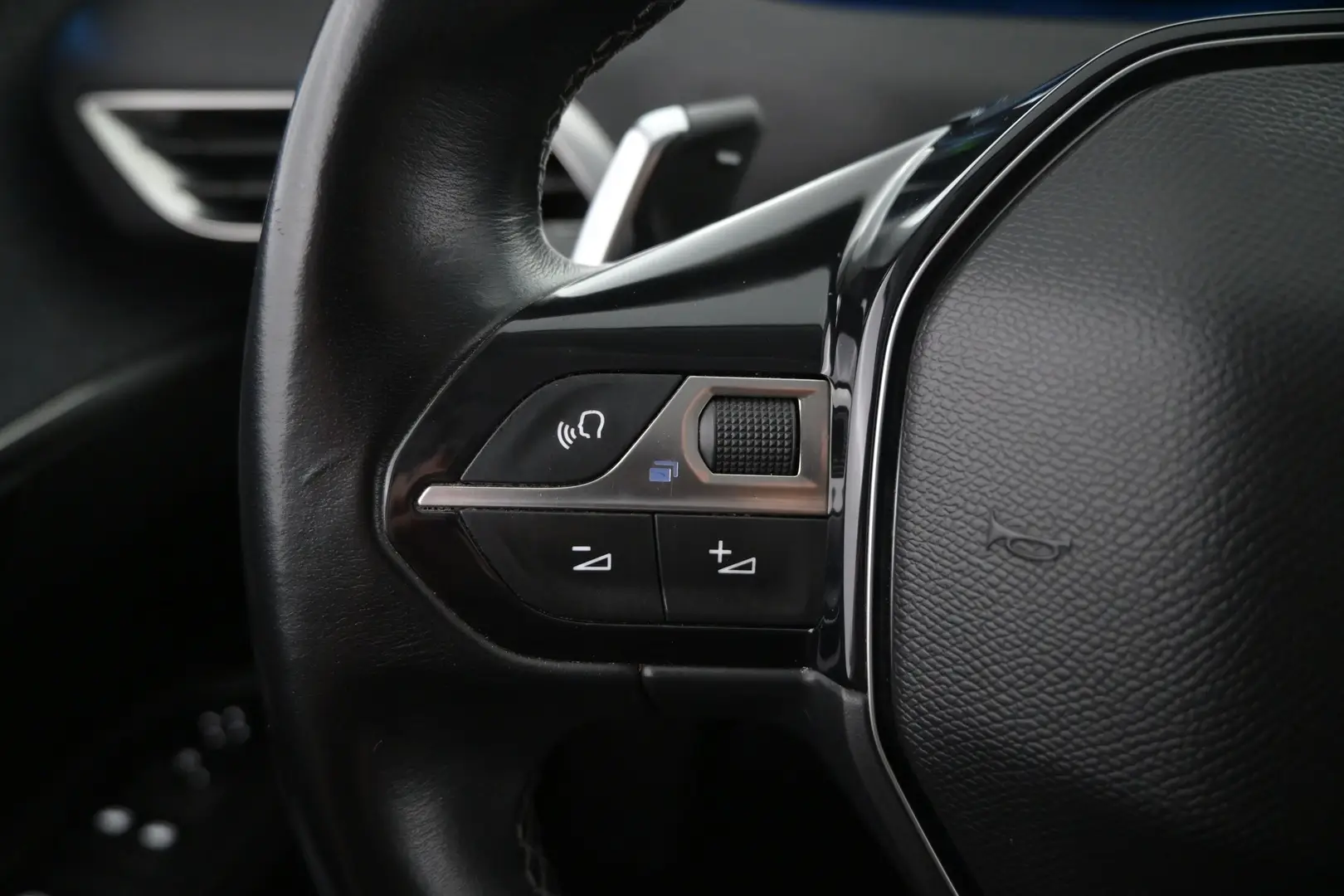Car Image - 3HuIPffX6hK21drbtAWuVL