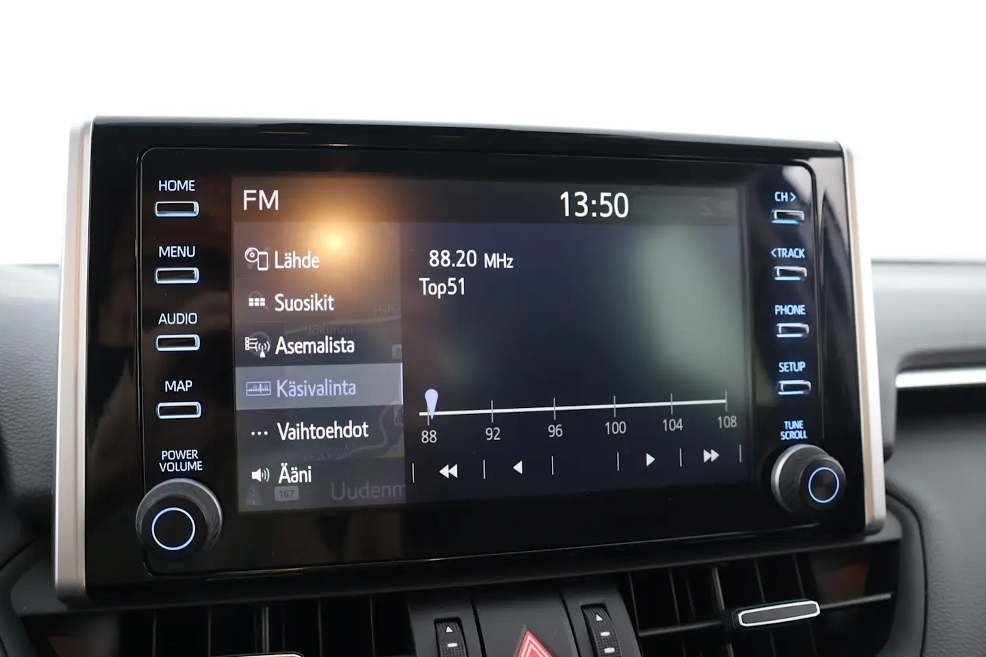 Car Image - 2YMyamGZWyl7HTgTlhQqxC