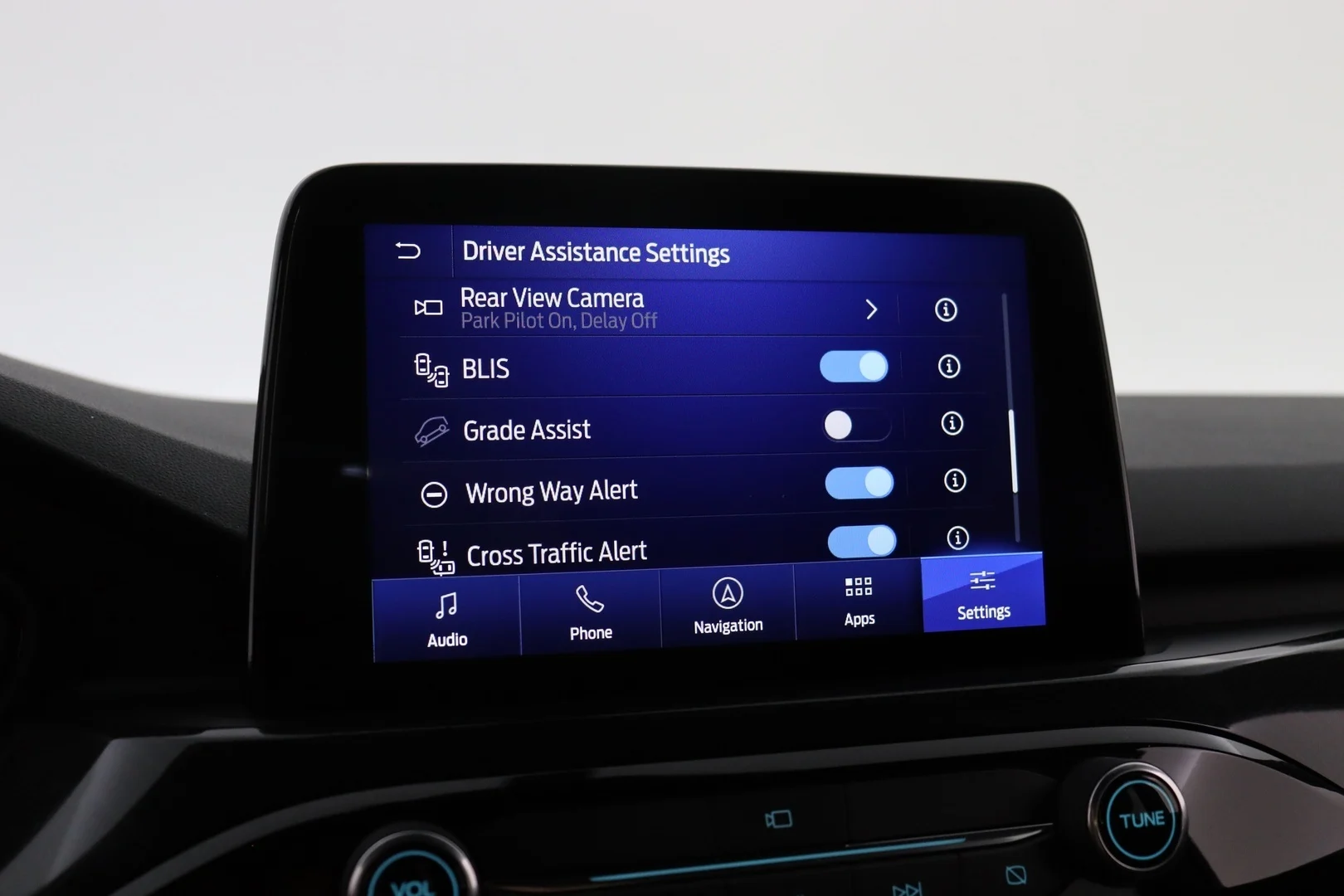 Car Image - h2IYc4uuIEYLQfaBLpssa