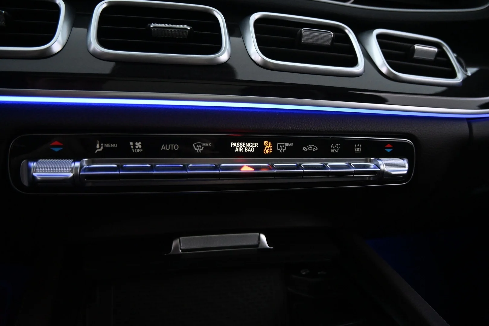 Car Image - 3D5fKcLzSTpk8OKlaDreCY