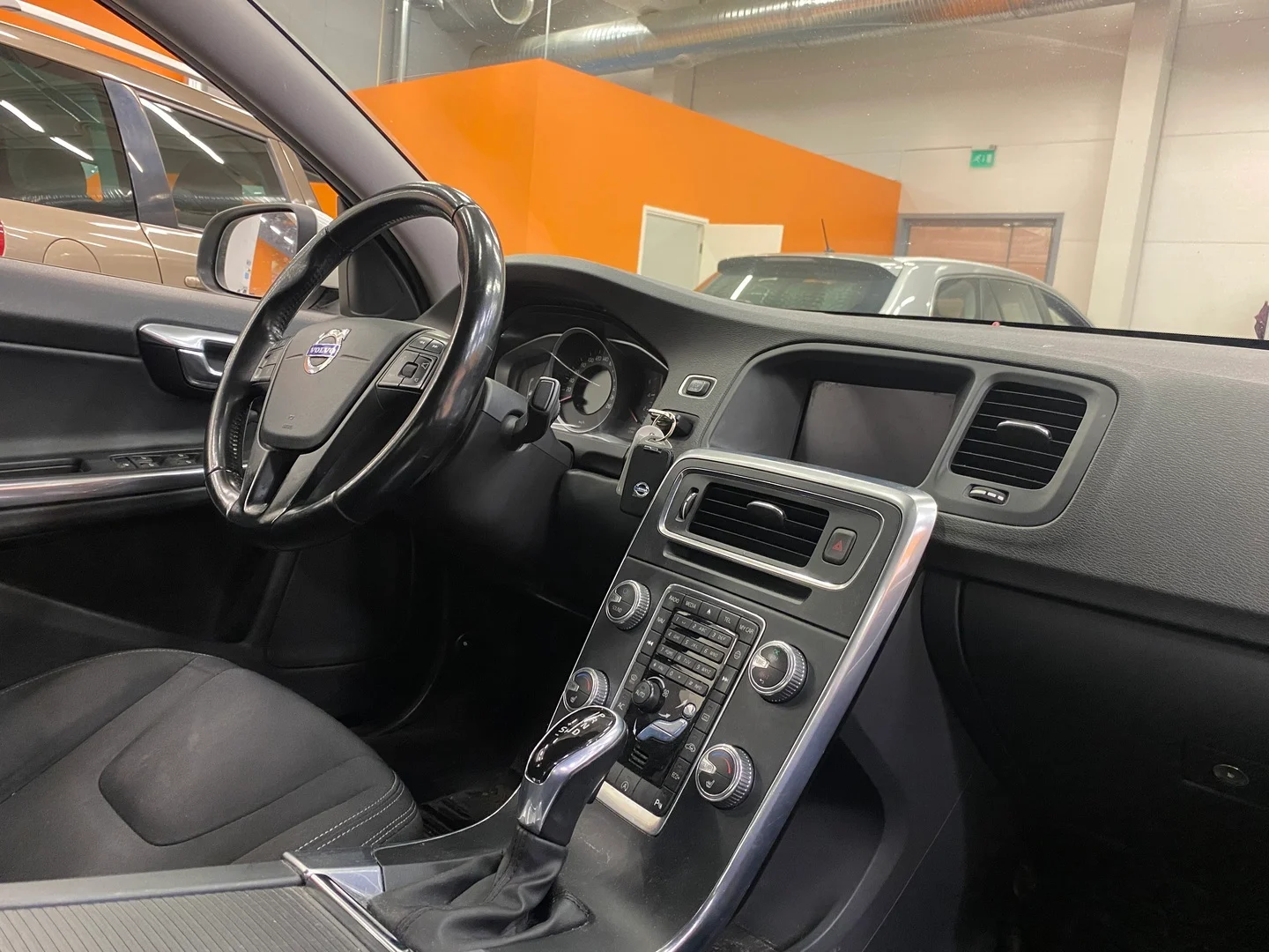 Car Image - 4DQDoaGwwtSstzuiuMNzX0