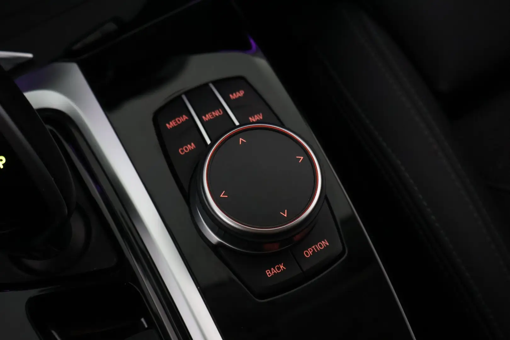 Car Image - 5K8eEA1Iq8a7DrGbOpi5Gf